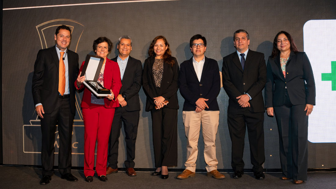 Ferreycorp y sus empresas reciben máxima distinción de Rímac por gestión de riesgos laborales